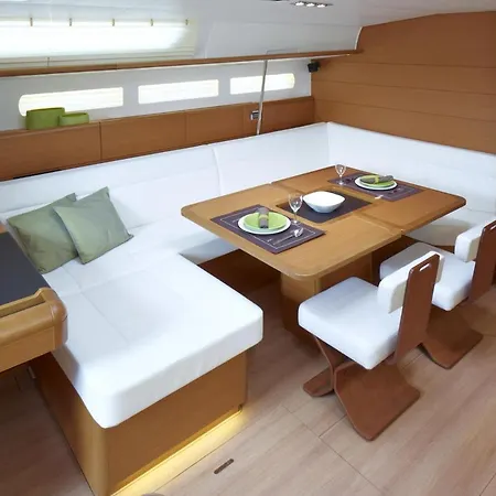 Bateau-hôtel Barca Alto Livello Ostie